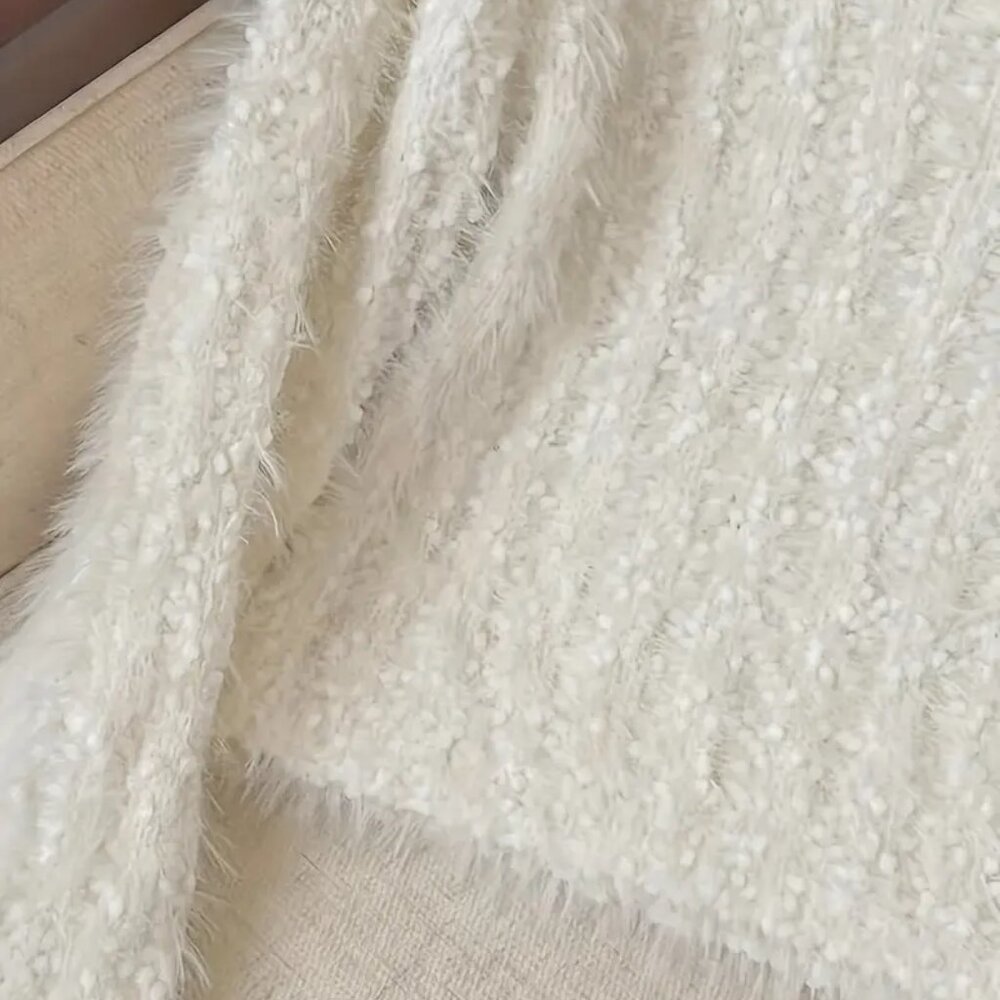 White Fuzzy Bobbles Knitted Scoop Neck Pullover Top - Picture 4 of 4